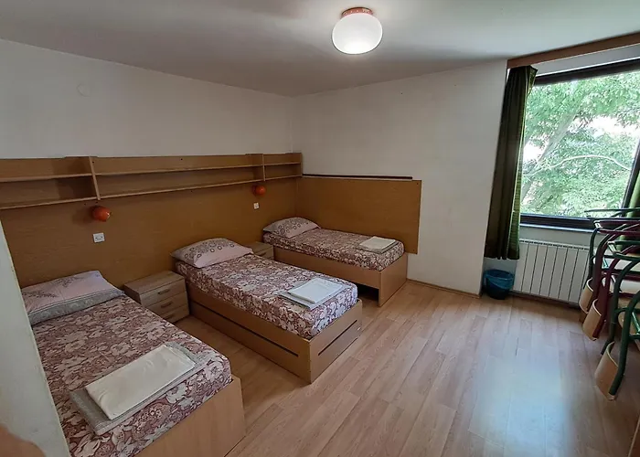 Mediterranean Hostel *