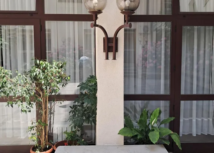 Mediterranean Hostel *